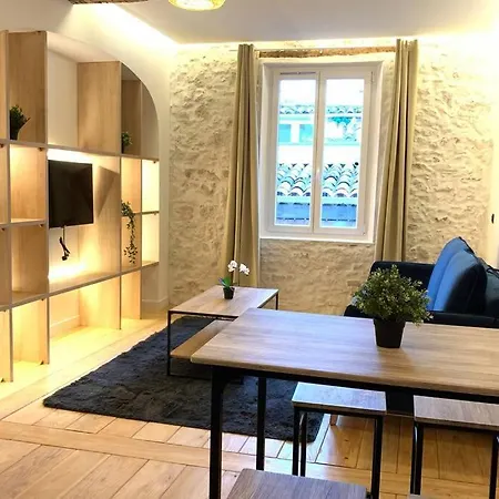 아파트 Studio Cosy Vieil - Renove - Climatise 앙티브