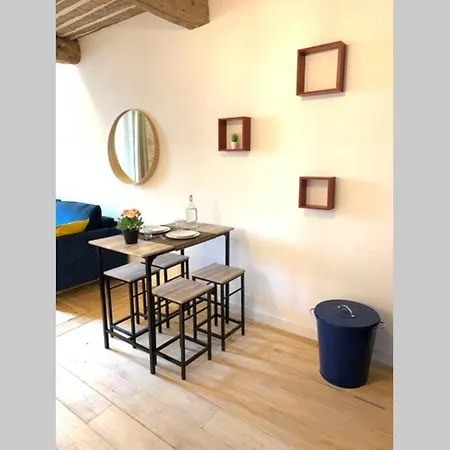 Studio Cosy Vieil - Renove - Climatise 아파트 *